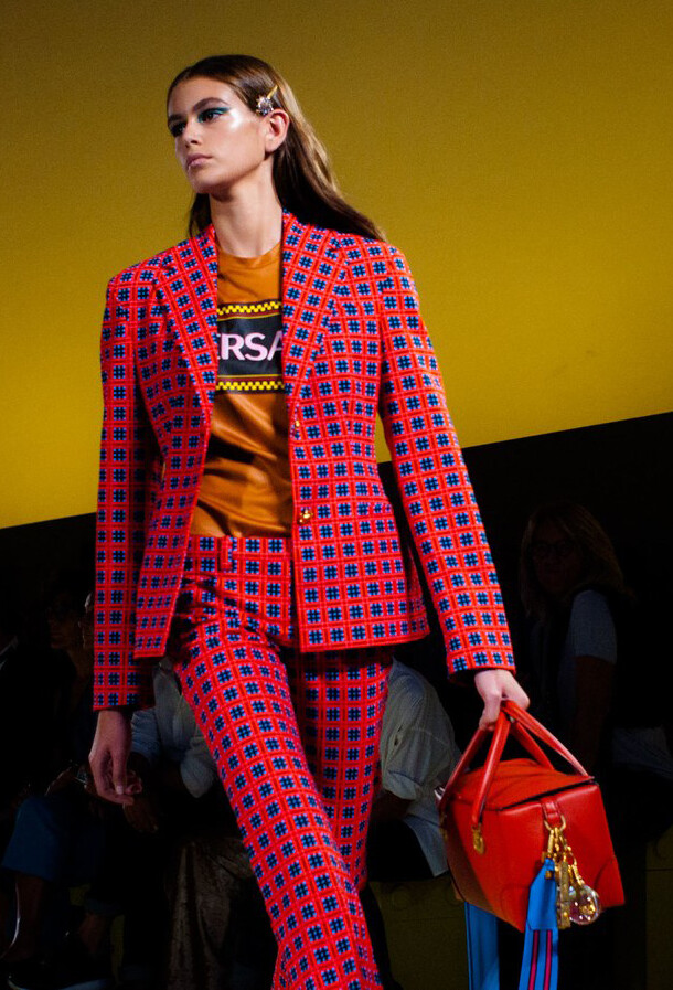 vErsace SS19
