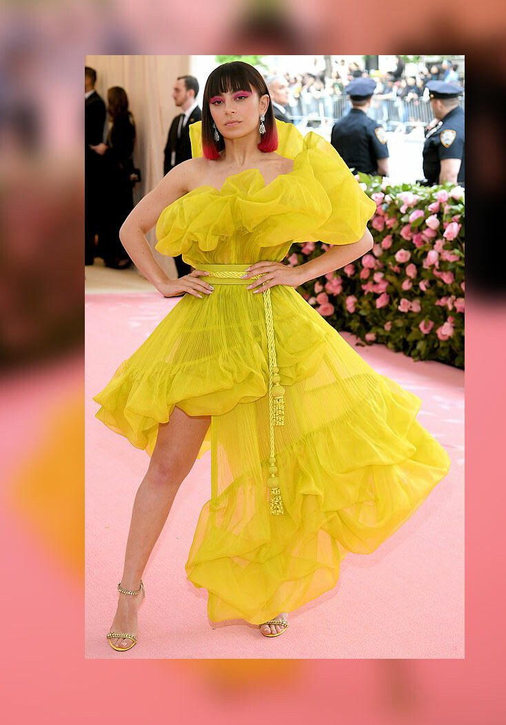 charliexcx metgala camp yellow