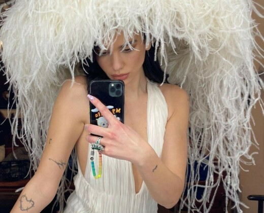 Photo credits: @dualipa