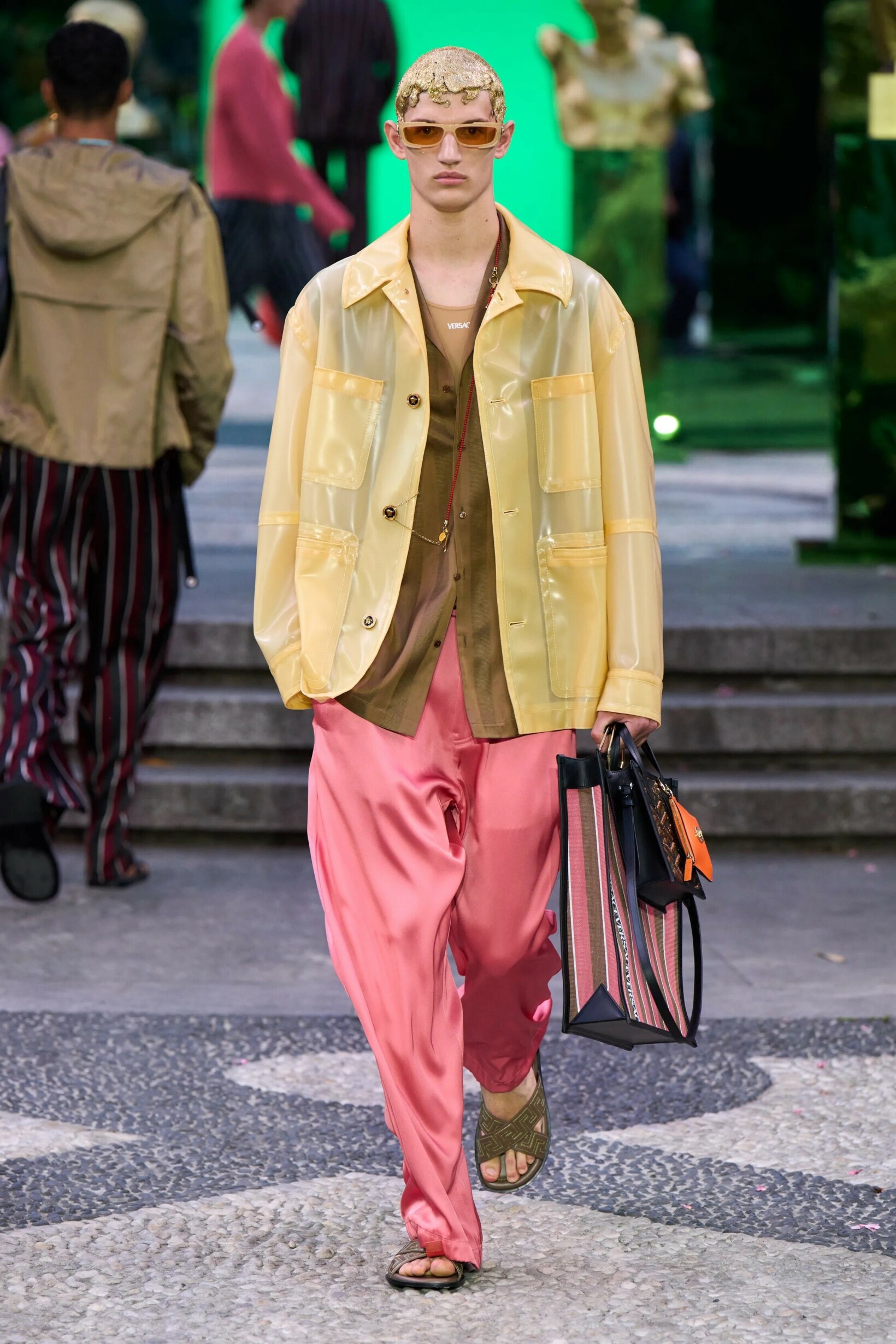 The Best Runways Of Milan Fashion Week For Menswear Spring 2023 Voir